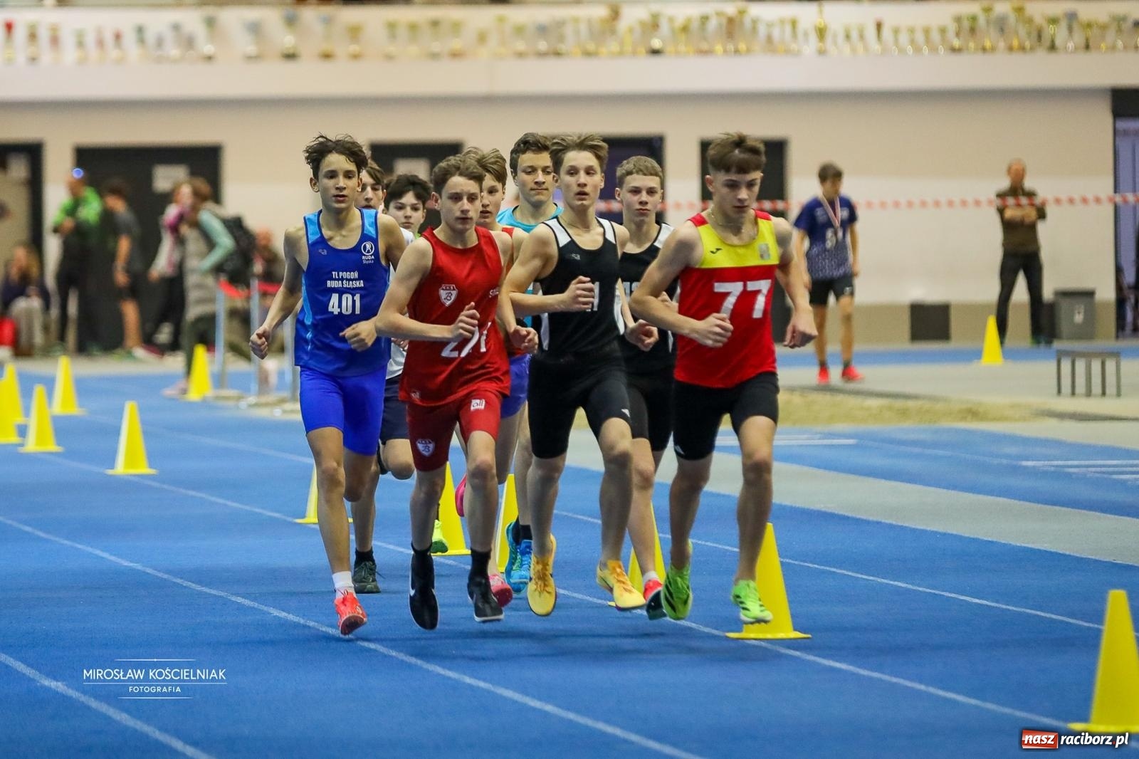 Zdjęcie w galerii na portalu naszraciborz.pl: Lekkoatletyczne Halowe Mistrzostwa Śląska U16 w Raciborzu. Jeden medal gospodarzy [FOTO i WIDEO] wiadomości z regionu