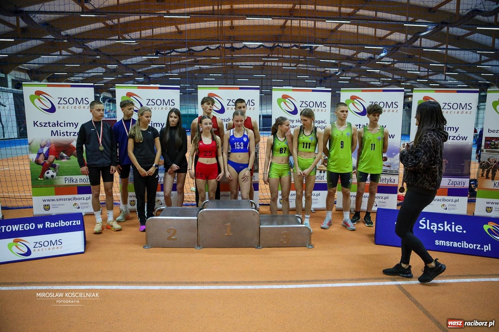 Zdjęcie w galerii na portalu naszraciborz.pl: Lekkoatletyczne Halowe Mistrzostwa Śląska U16 w Raciborzu. Jeden medal gospodarzy [FOTO i WIDEO] wiadomości z regionu