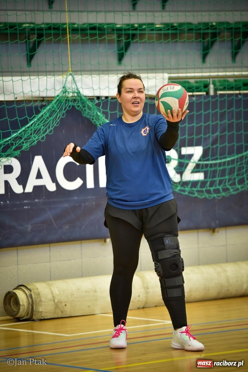 Zdjęcie w galerii na portalu naszraciborz.pl: Tokai Cobex najlepszy w XIII Turnieju Siatkarskim Zakładów Pracy i Służb Mundurowych w Raciborzu wiadomości z regionu