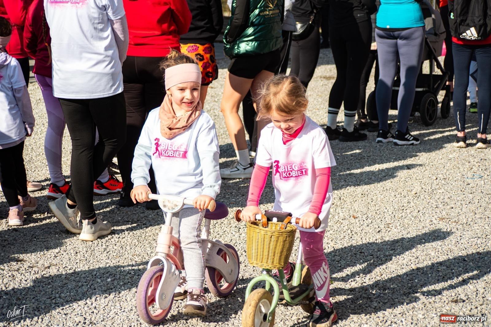 Zdjęcie w galerii na portalu naszraciborz.pl: Pierwszy Bieg Kobiet w Zawadzie Książęcej. Aktywność, integracja i dobra energia [FOTO] wiadomości z regionu