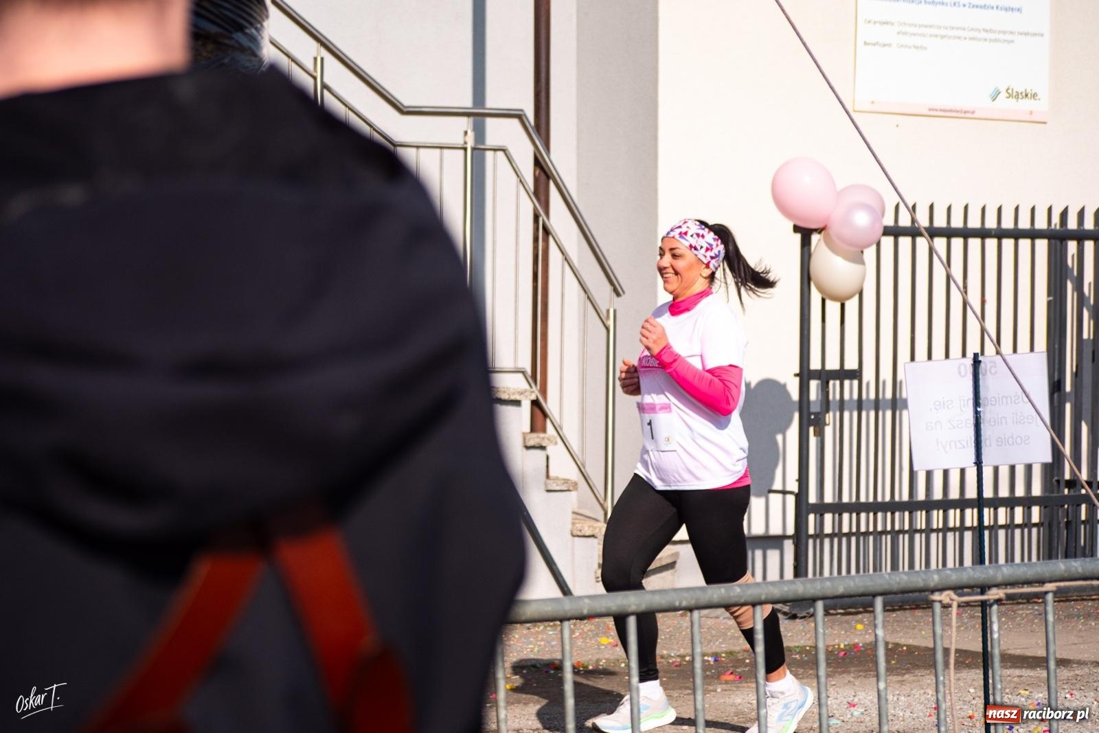 Zdjęcie w galerii na portalu naszraciborz.pl: Pierwszy Bieg Kobiet w Zawadzie Książęcej. Aktywność, integracja i dobra energia [FOTO] wiadomości z regionu