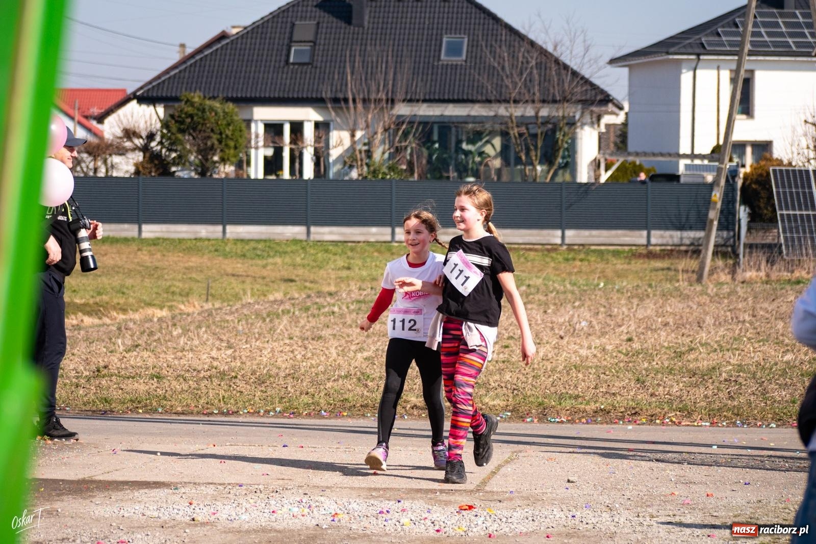 Zdjęcie w galerii na portalu naszraciborz.pl: Pierwszy Bieg Kobiet w Zawadzie Książęcej. Aktywność, integracja i dobra energia [FOTO] wiadomości z regionu