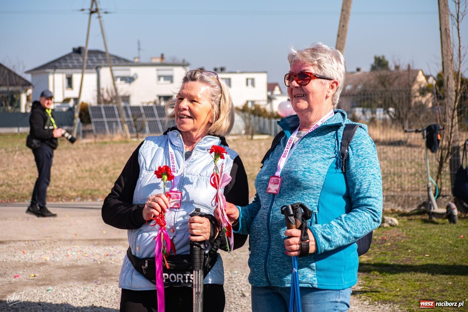 Zdjęcie w galerii na portalu naszraciborz.pl: Pierwszy Bieg Kobiet w Zawadzie Książęcej. Aktywność, integracja i dobra energia [FOTO] wiadomości z regionu