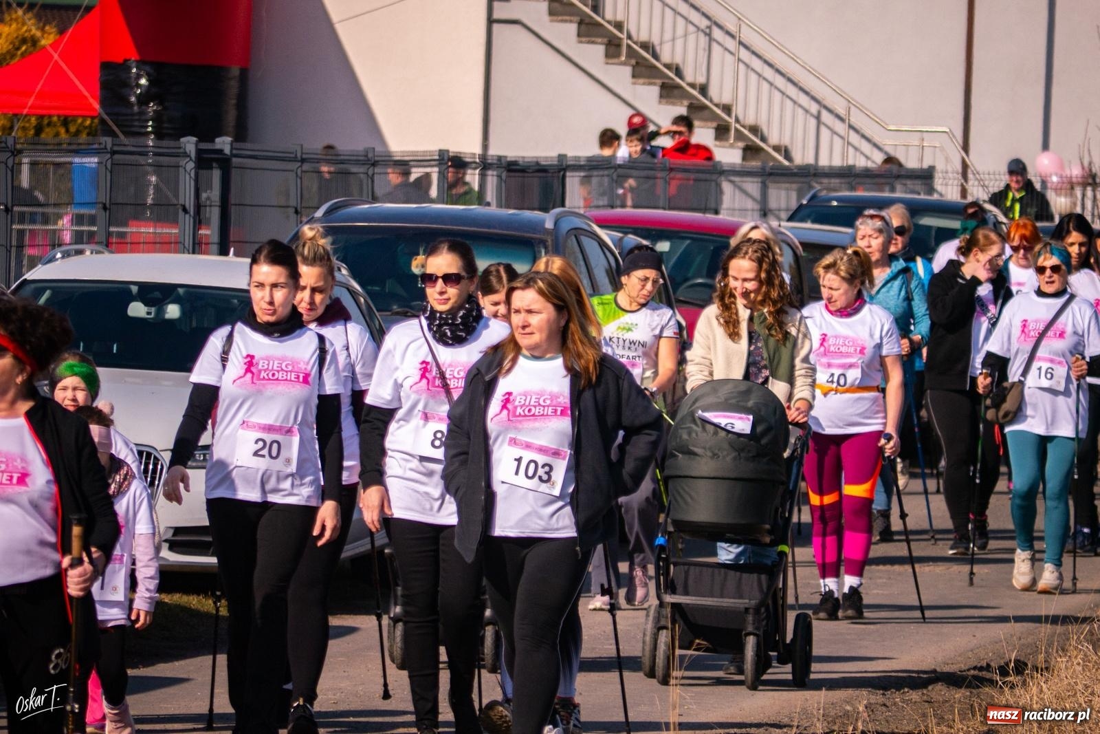 Zdjęcie w galerii na portalu naszraciborz.pl: Pierwszy Bieg Kobiet w Zawadzie Książęcej. Aktywność, integracja i dobra energia [FOTO] wiadomości z regionu
