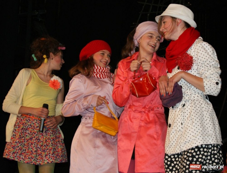 Zdjęcie w galerii na portalu naszraciborz.pl: Grand Prix X Eko-Festiwalu dla raciborzanki wiadomości z regionu