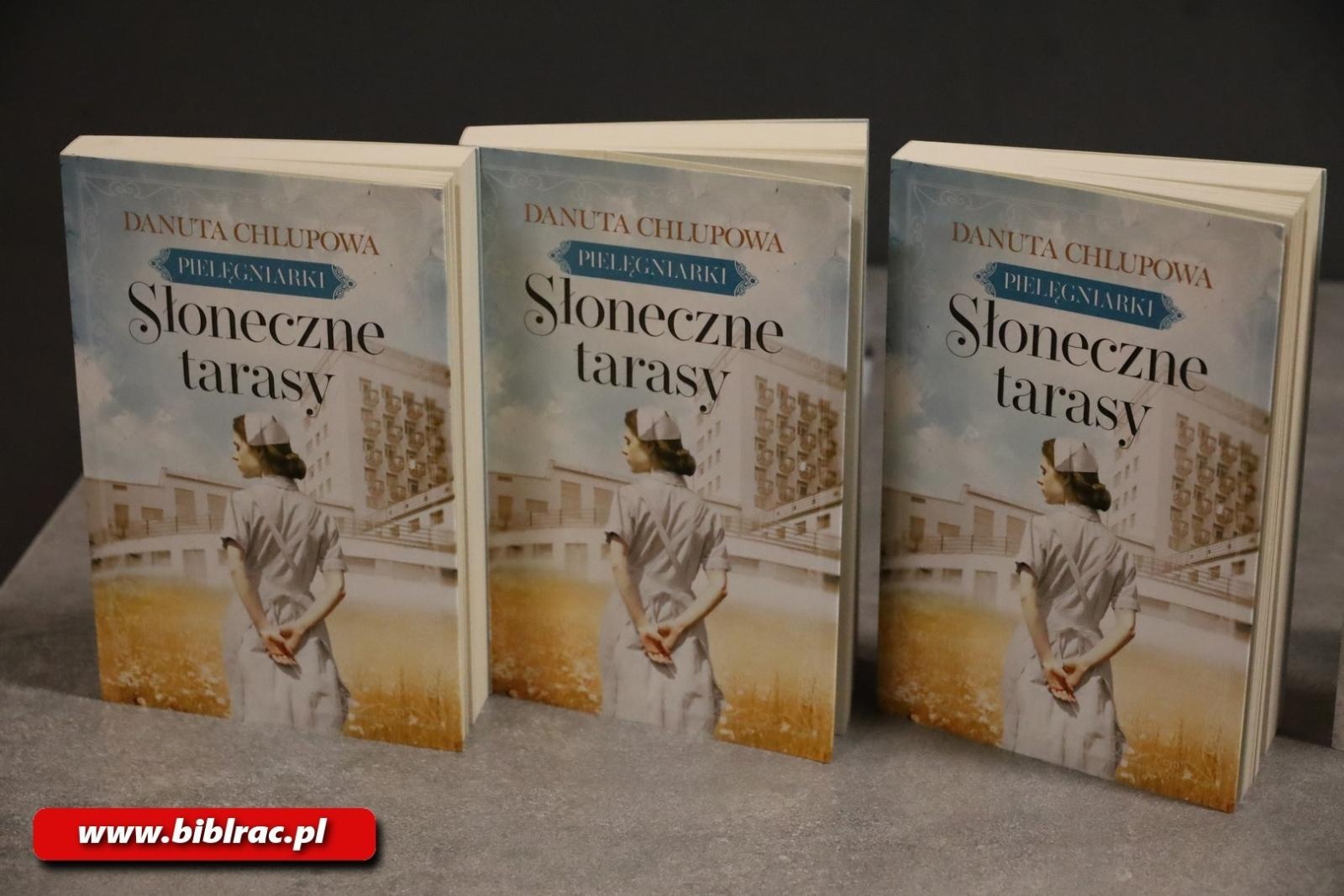 Zdjęcie w galerii na portalu naszraciborz.pl: Dzień Kobiet z Książką - spotkanie autorskie z Danutą Chlupową wiadomości z regionu