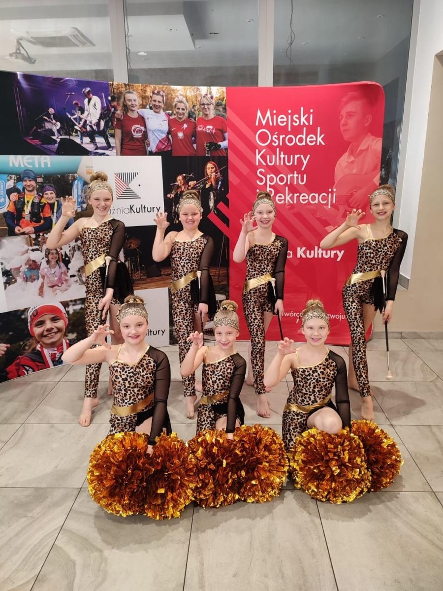 Zdjęcie w galerii na portalu naszraciborz.pl: Stuprocentowa skuteczność mażoretek ZARA wiadomości z regionu