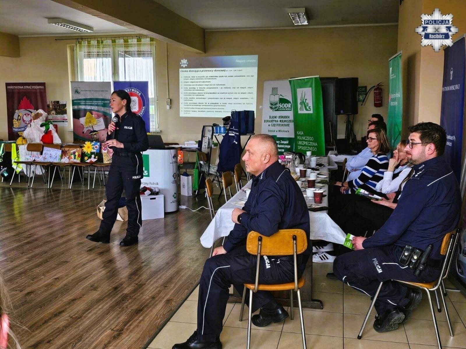 Zdjęcie w galerii na portalu naszraciborz.pl: Dzień Bezpieczeństwa dla rolniczek w Zawadzie Książęcej wiadomości z regionu