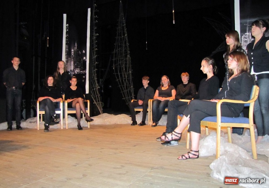 Zdjęcie w galerii na portalu naszraciborz.pl: Uhonorowano Przyjaciół Dzieci 2011 wiadomości z regionu