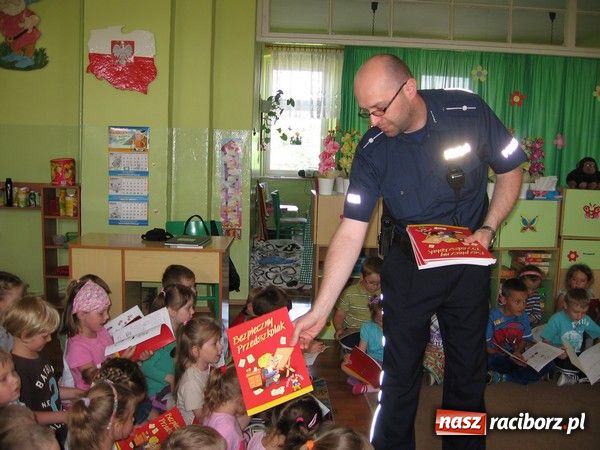Zdjęcie w galerii na portalu naszraciborz.pl: Bezpieczeństwo najmłodszych wiadomości z regionu