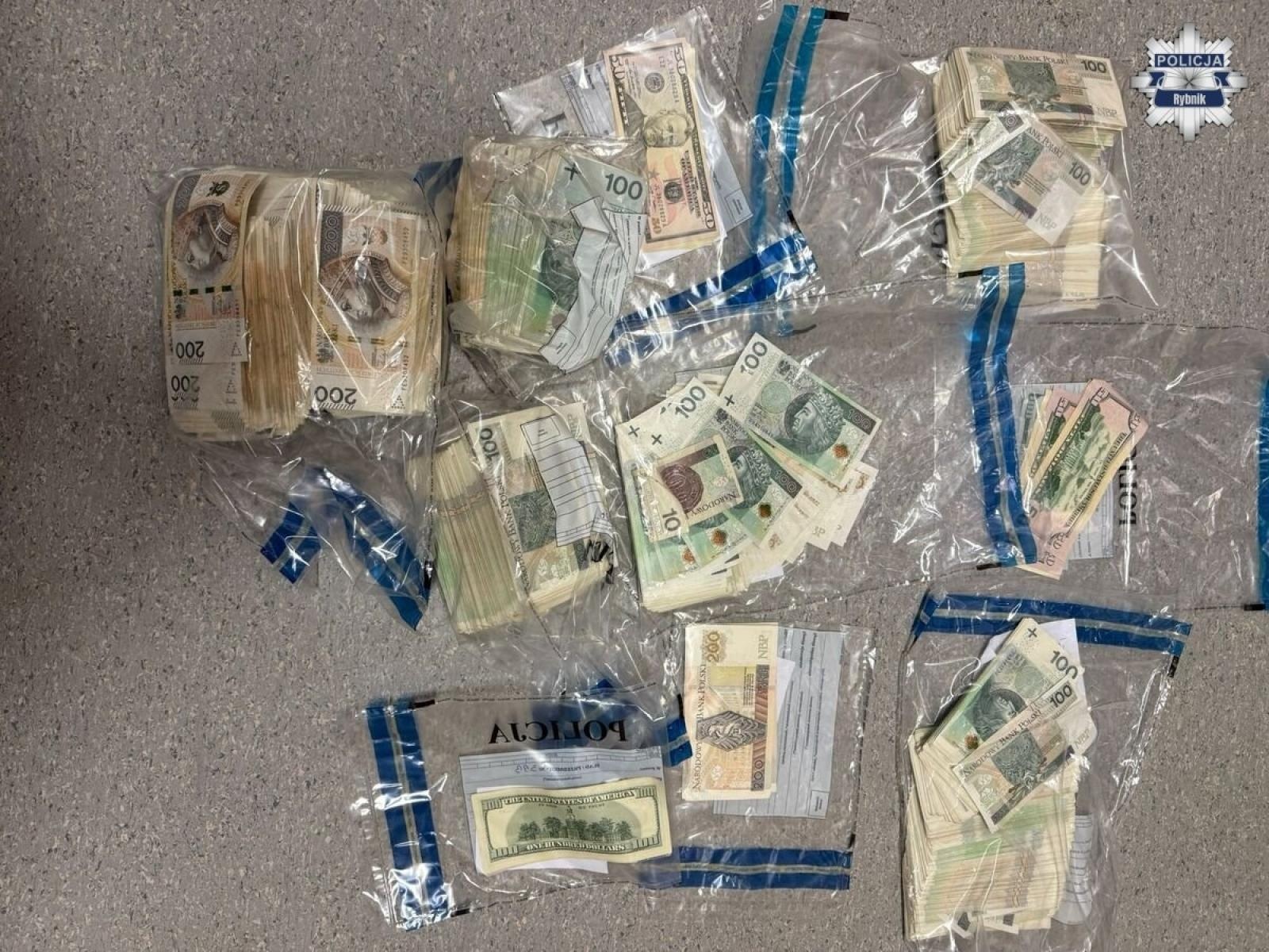 Zdjęcie w galerii na portalu naszraciborz.pl: Kolejne zatrzymania w sprawie oszustw na seniorach wiadomości z regionu