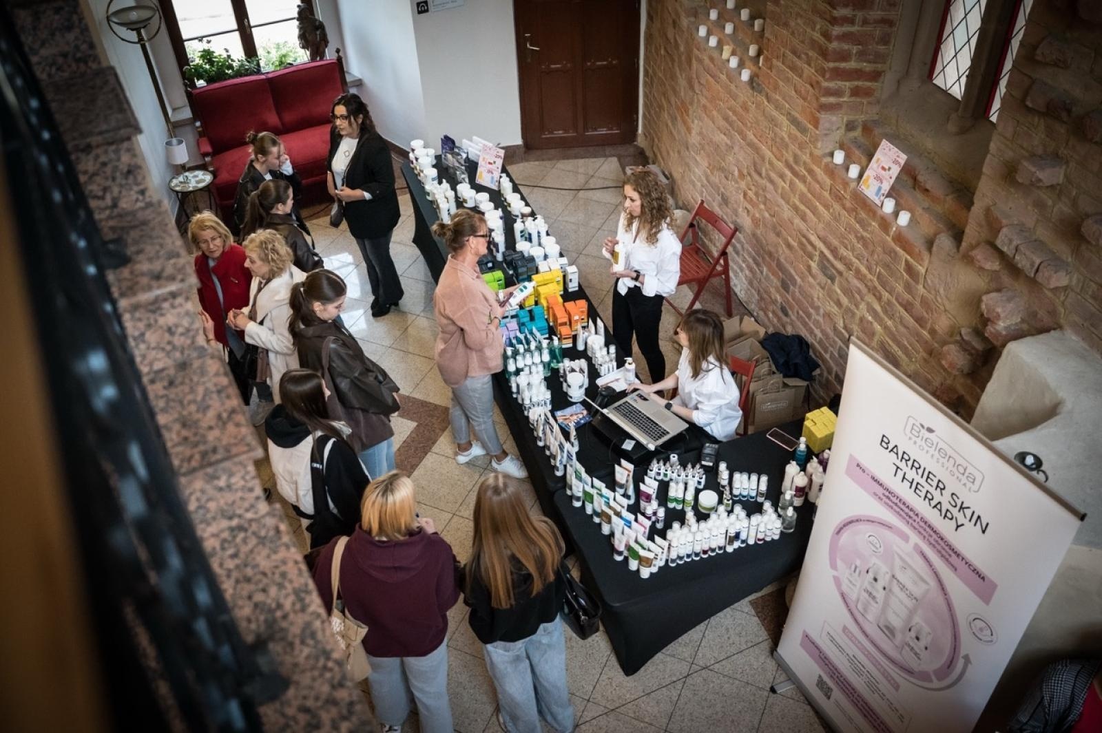 Zdjęcie w galerii na portalu naszraciborz.pl: Jubileuszowe Raciborskie Dni Urody na Zamku Piastowskim wiadomości z regionu