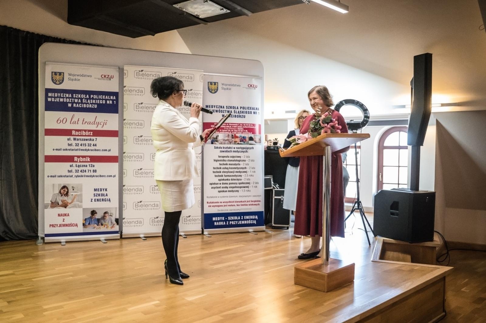 Zdjęcie w galerii na portalu naszraciborz.pl: Jubileuszowe Raciborskie Dni Urody na Zamku Piastowskim wiadomości z regionu