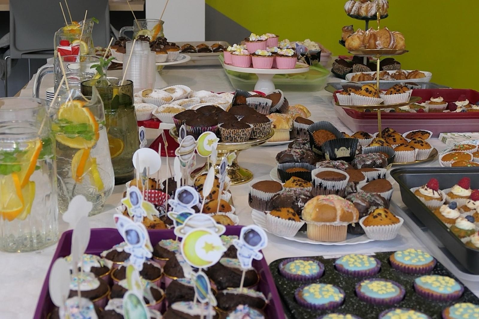 Zdjęcie w galerii na portalu naszraciborz.pl: Ale kosmos! – szkoła zamieniła się w galaktykę atrakcji podczas Dnia Otwartego w SP4 wiadomości z regionu