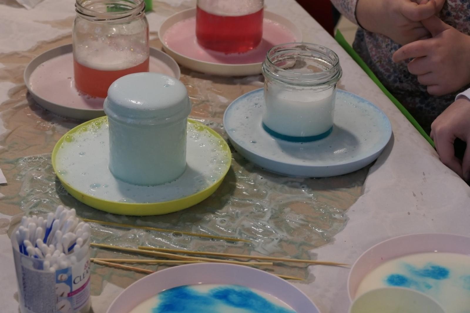 Zdjęcie w galerii na portalu naszraciborz.pl: Ale kosmos! – szkoła zamieniła się w galaktykę atrakcji podczas Dnia Otwartego w SP4 wiadomości z regionu