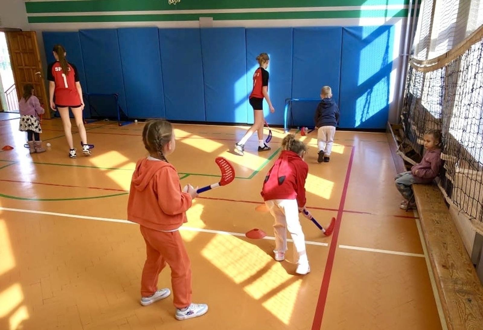 Zdjęcie w galerii na portalu naszraciborz.pl: Dni Otwarte w Szkole Podstawowej nr 13 wiadomości z regionu