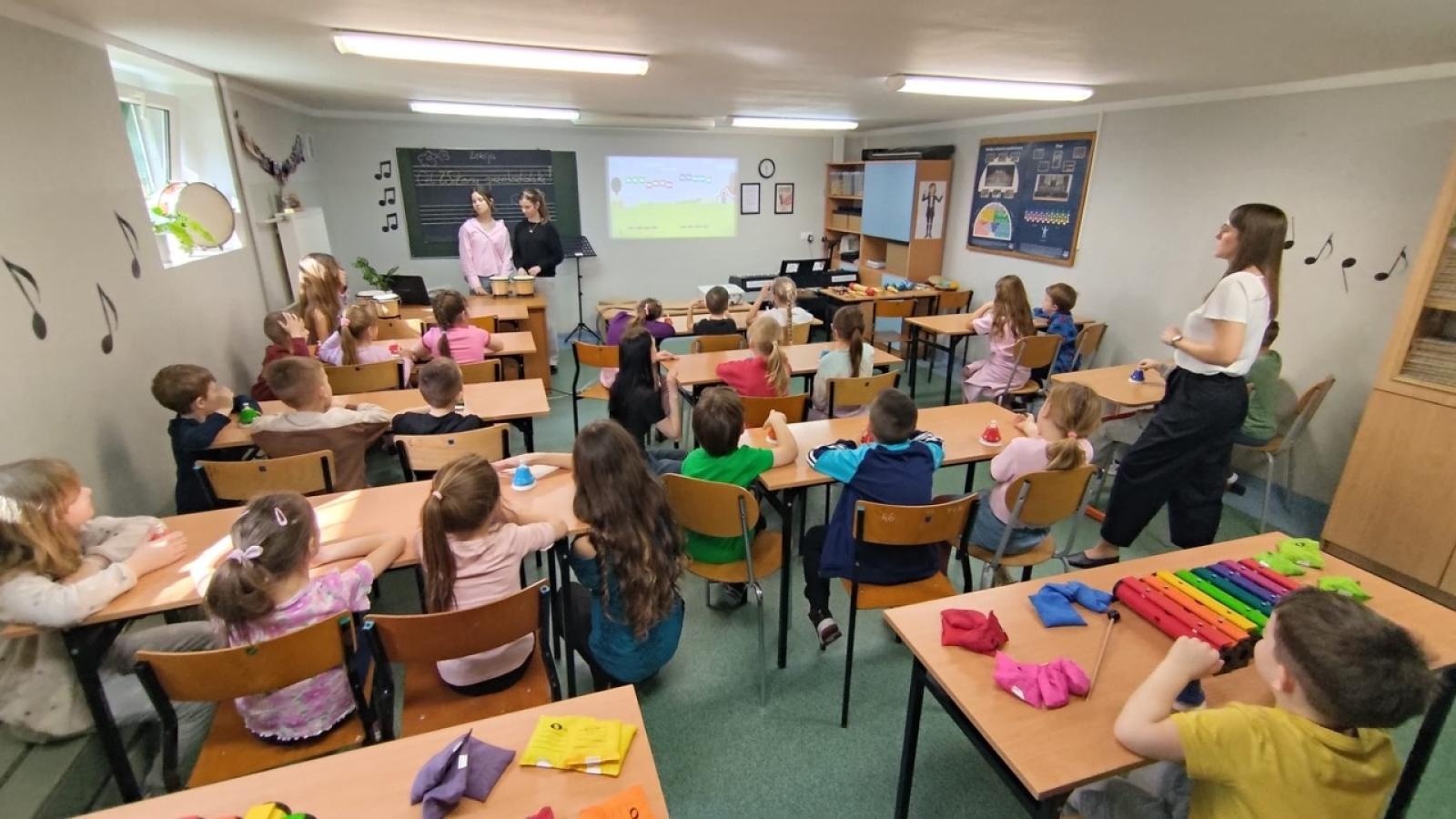 Zdjęcie w galerii na portalu naszraciborz.pl: Dni Otwarte w Szkole Podstawowej nr 13 wiadomości z regionu