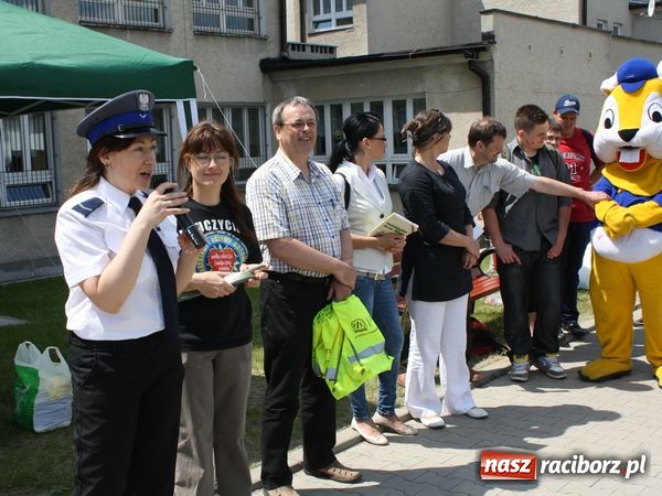 Zdjęcie w galerii na portalu naszraciborz.pl: Egzamin praktyczny na kartę rowerową wiadomości z regionu