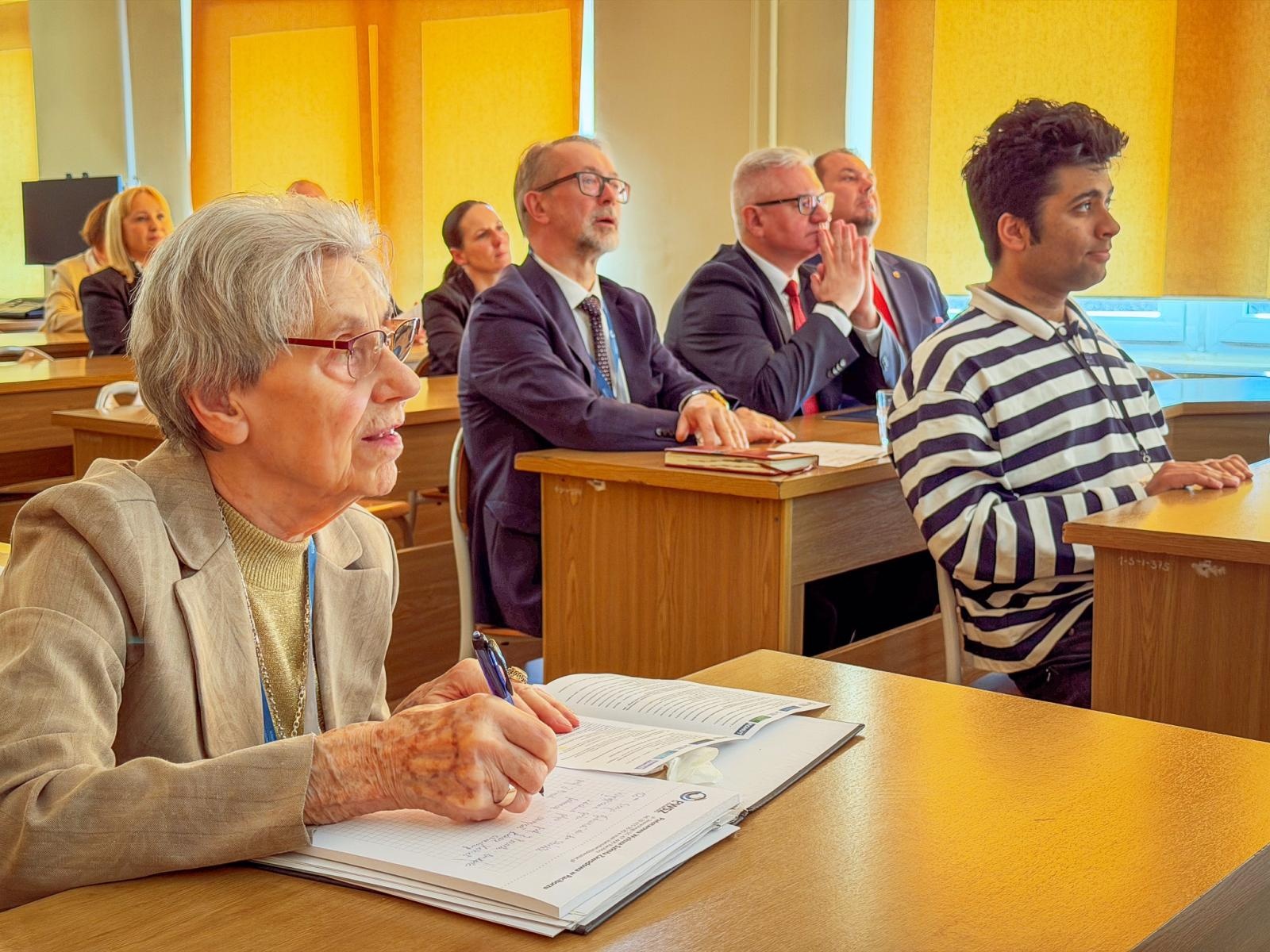 Zdjęcie w galerii na portalu naszraciborz.pl: Nauka, samorząd i Europa: IV Seminarium Eunomii o fundamentach społeczeństwa wiadomości z regionu