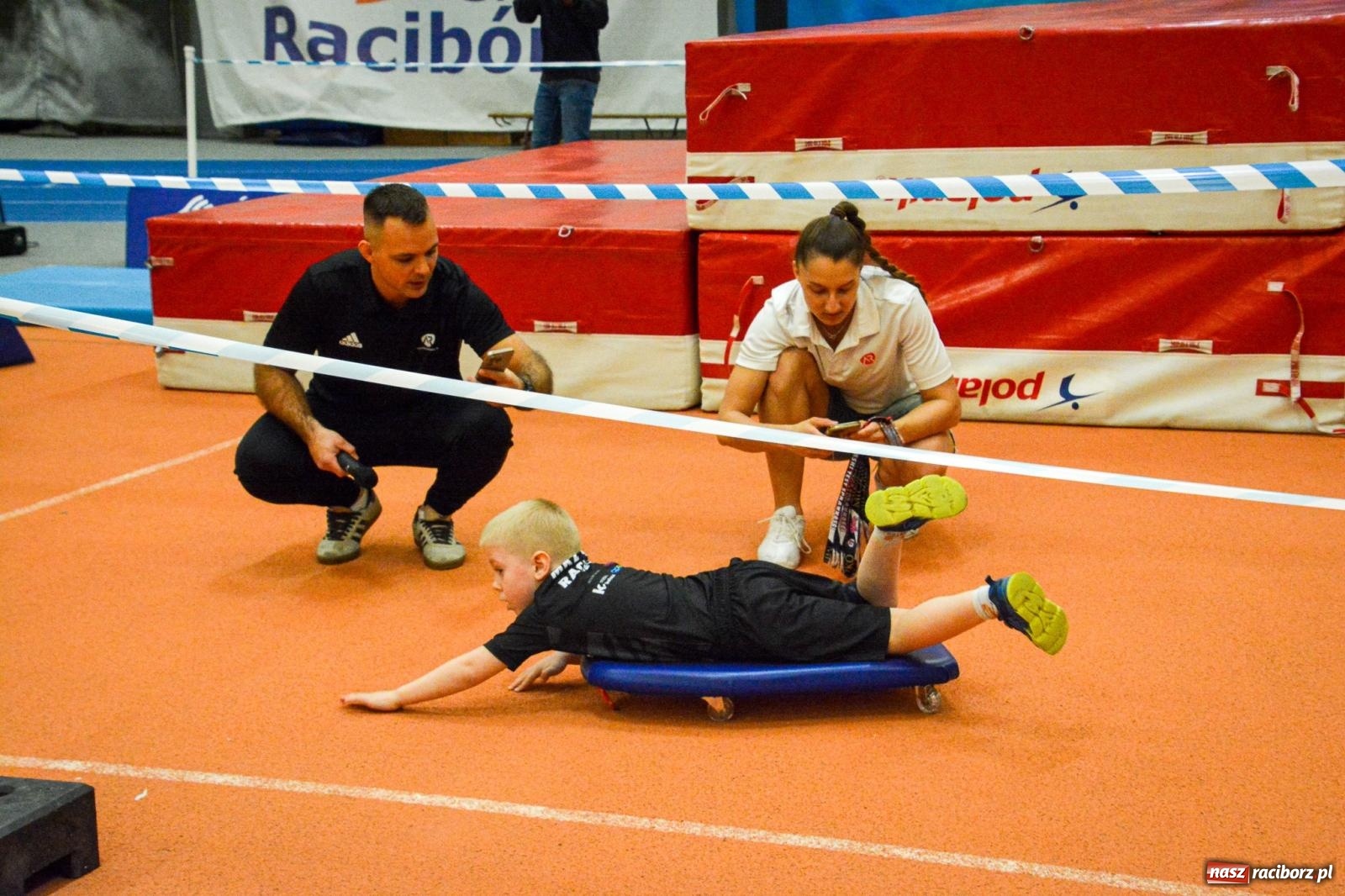 Zdjęcie w galerii na portalu naszraciborz.pl: Raciborski Test Sprawności 2026 przyciągnął dwustu najmłodszych miłośników ruchu wiadomości z regionu