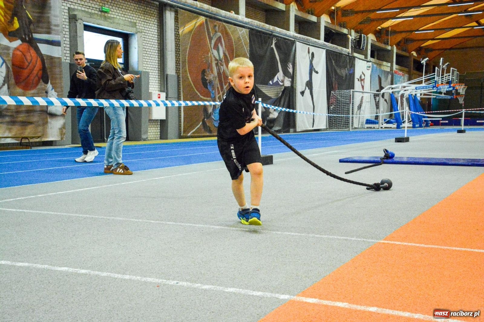 Zdjęcie w galerii na portalu naszraciborz.pl: Raciborski Test Sprawności 2026 przyciągnął dwustu najmłodszych miłośników ruchu wiadomości z regionu
