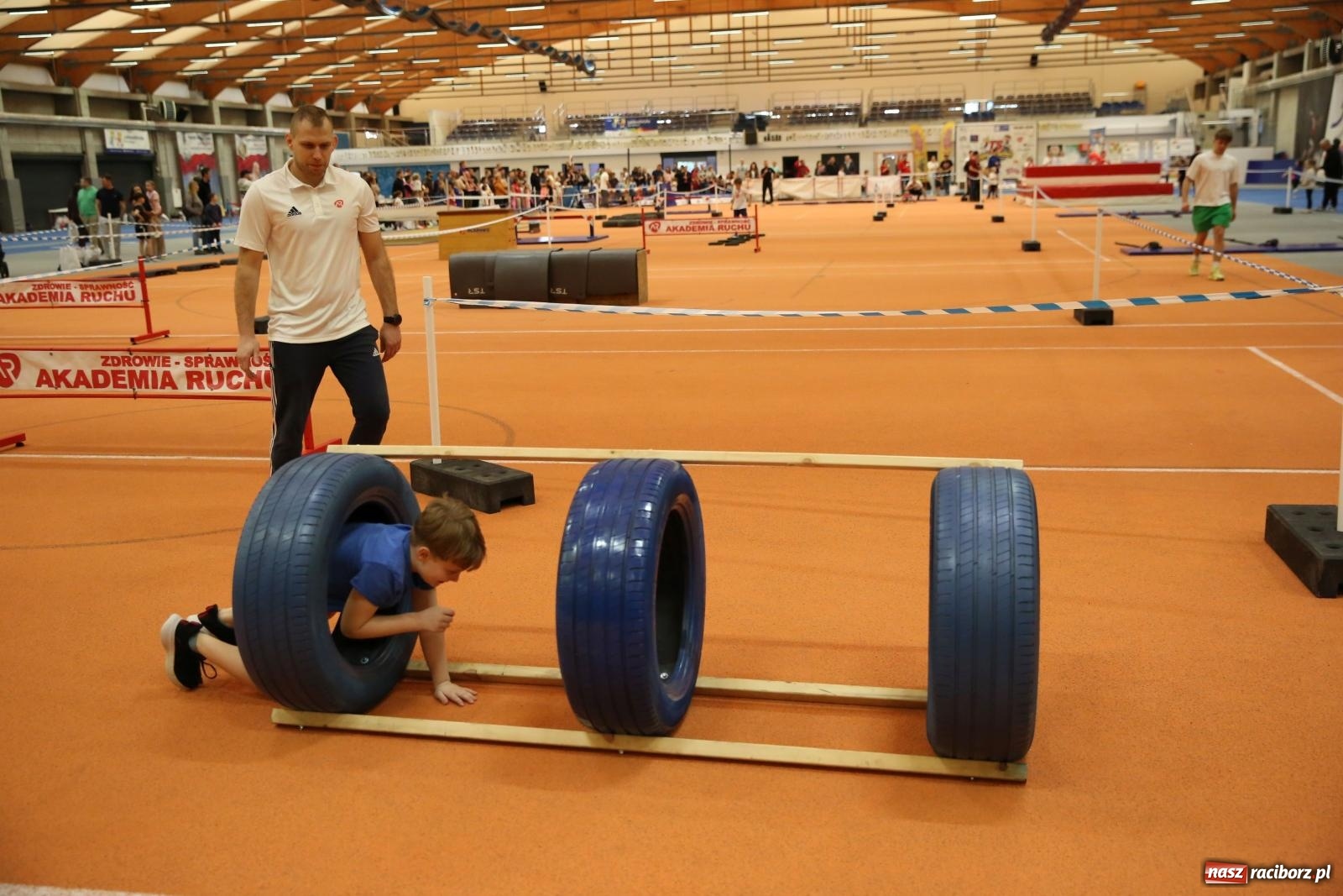 Zdjęcie w galerii na portalu naszraciborz.pl: Raciborski Test Sprawności 2026 przyciągnął dwustu najmłodszych miłośników ruchu wiadomości z regionu