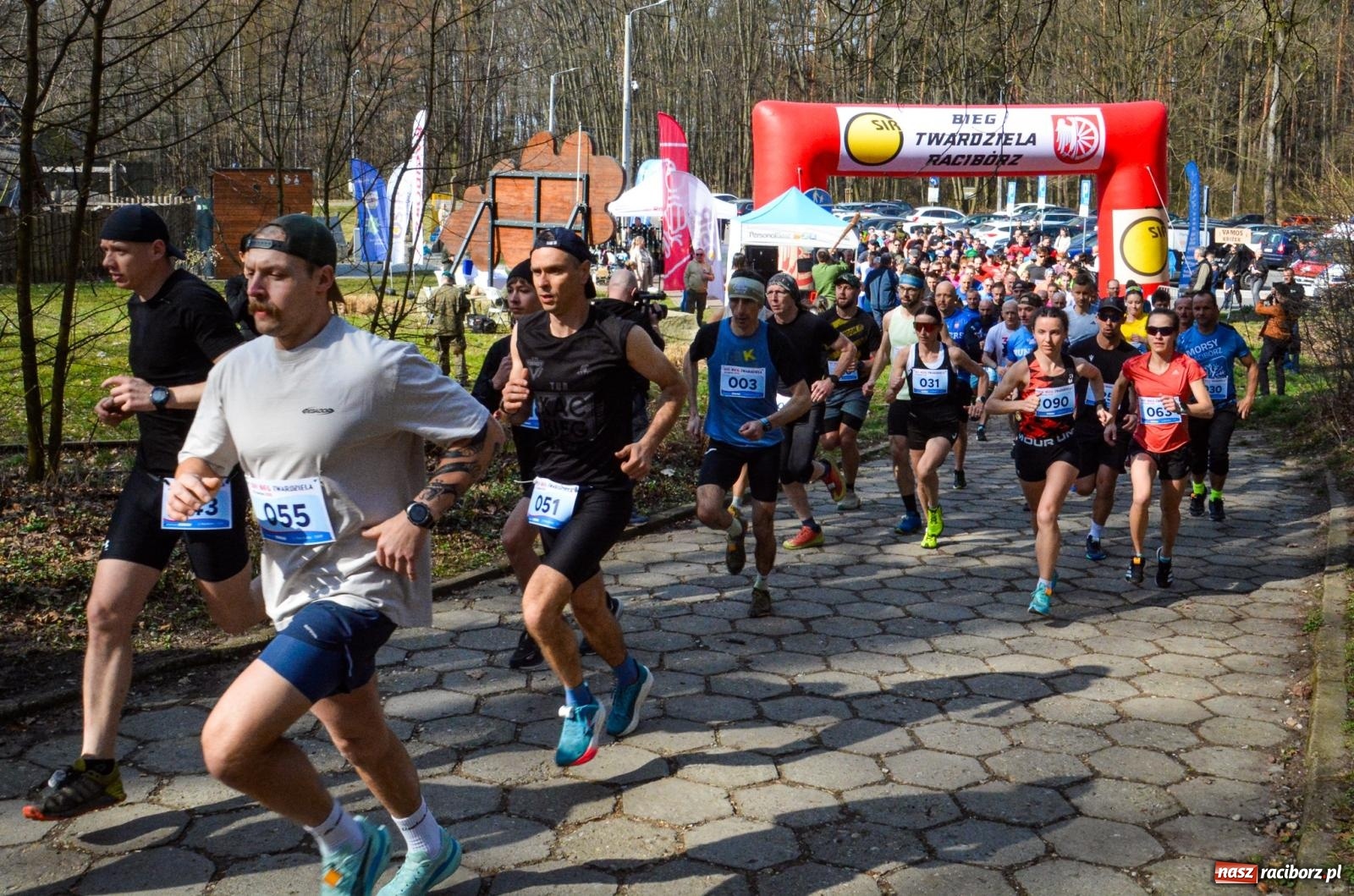 Zdjęcie w galerii na portalu naszraciborz.pl: Mateusz Wolnik zwycięzcą XIV Biegu Twardziela w Raciborzu wiadomości z regionu