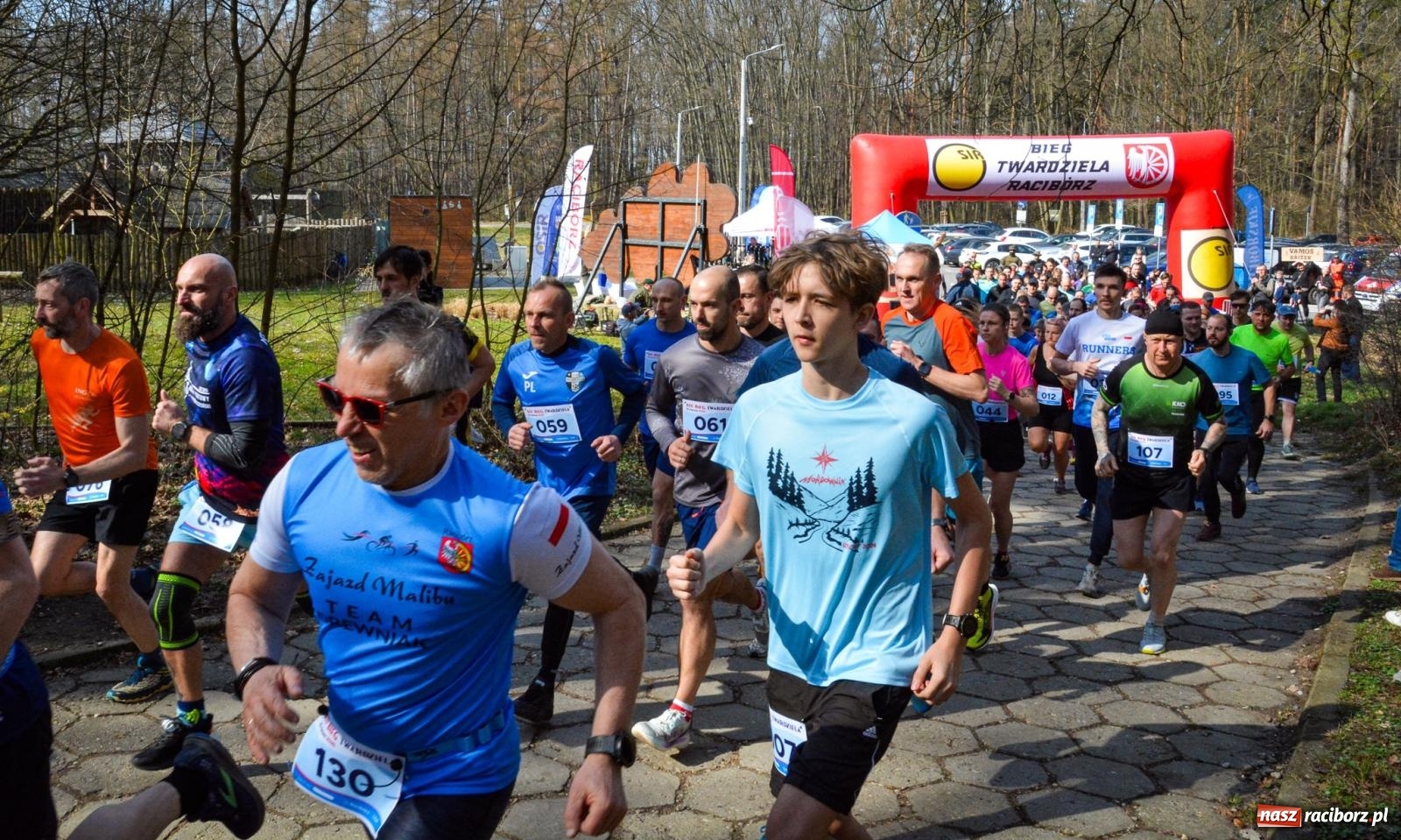 Zdjęcie w galerii na portalu naszraciborz.pl: Mateusz Wolnik zwycięzcą XIV Biegu Twardziela w Raciborzu wiadomości z regionu