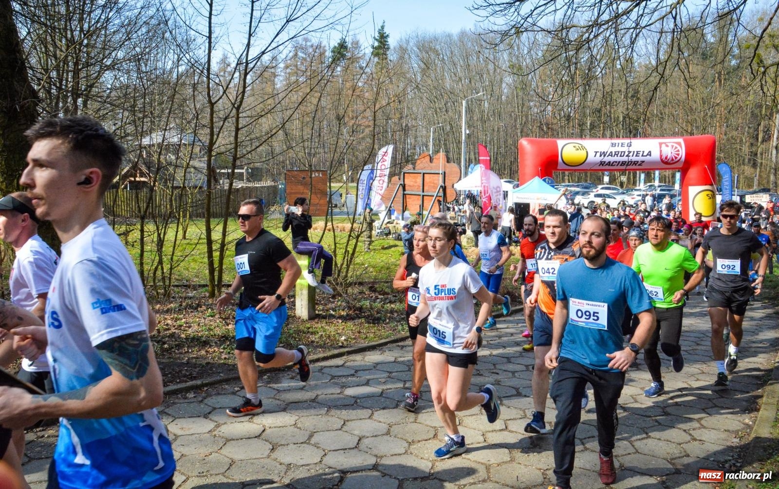 Zdjęcie w galerii na portalu naszraciborz.pl: Mateusz Wolnik zwycięzcą XIV Biegu Twardziela w Raciborzu wiadomości z regionu