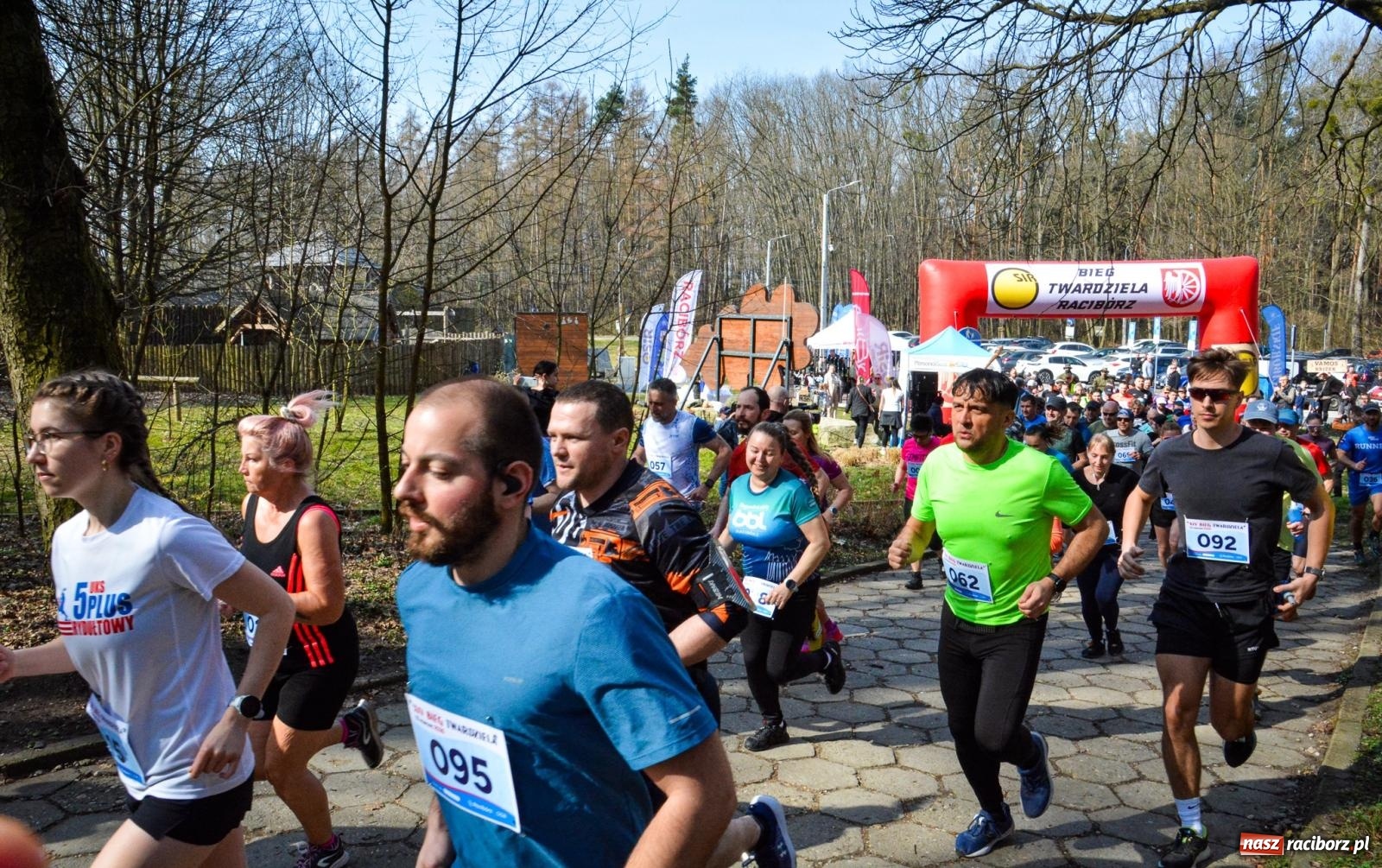 Zdjęcie w galerii na portalu naszraciborz.pl: Mateusz Wolnik zwycięzcą XIV Biegu Twardziela w Raciborzu wiadomości z regionu