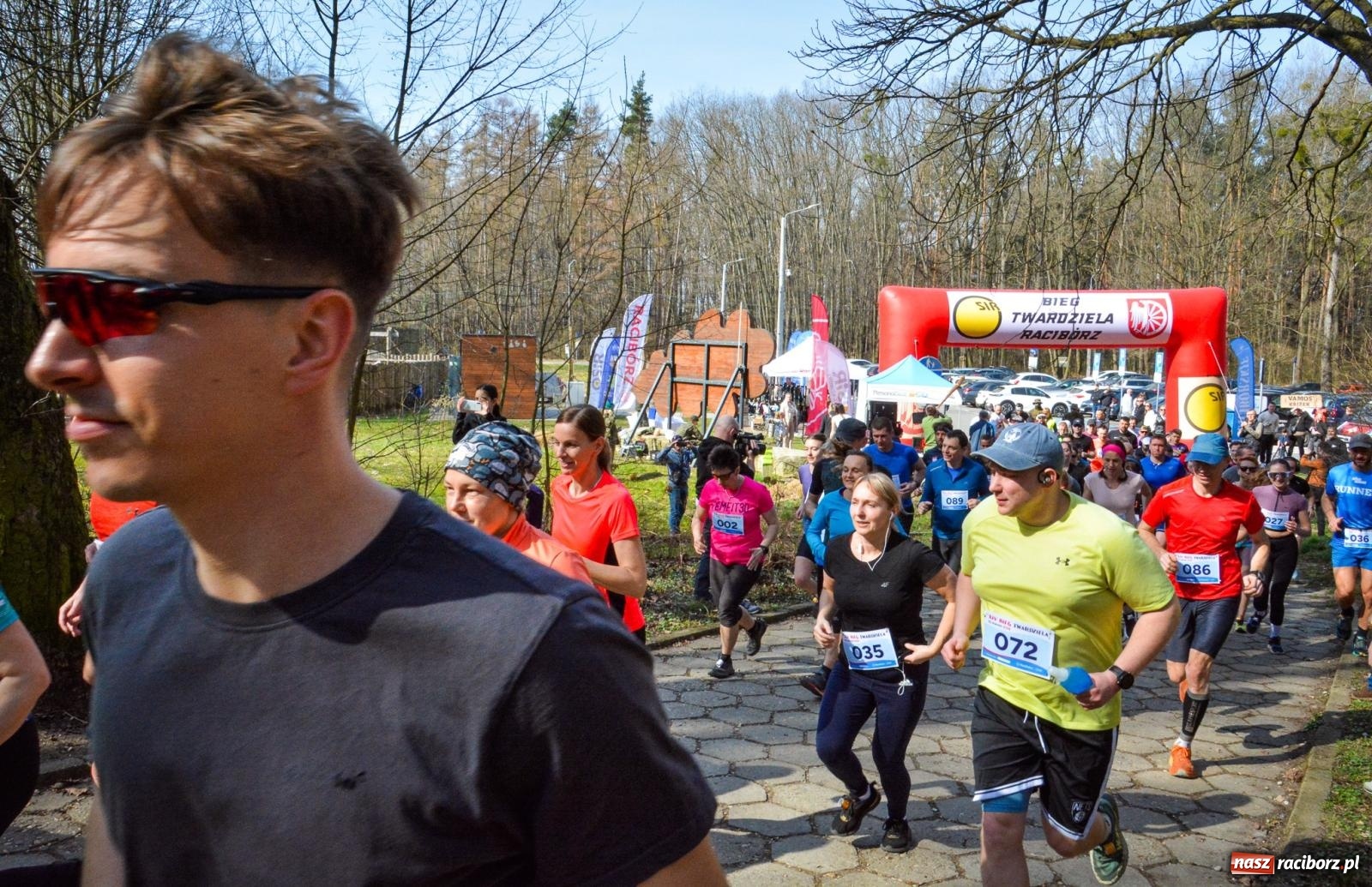 Zdjęcie w galerii na portalu naszraciborz.pl: Mateusz Wolnik zwycięzcą XIV Biegu Twardziela w Raciborzu wiadomości z regionu