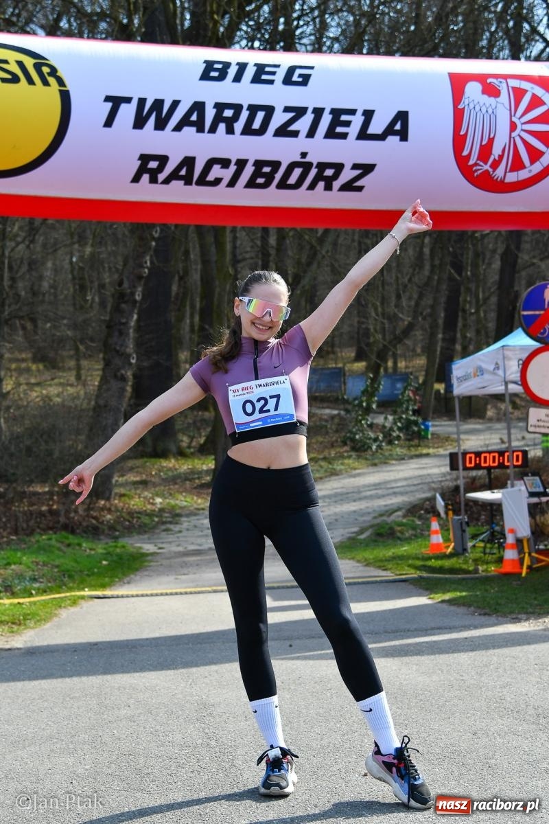Zdjęcie w galerii na portalu naszraciborz.pl: Mateusz Wolnik zwycięzcą XIV Biegu Twardziela w Raciborzu wiadomości z regionu