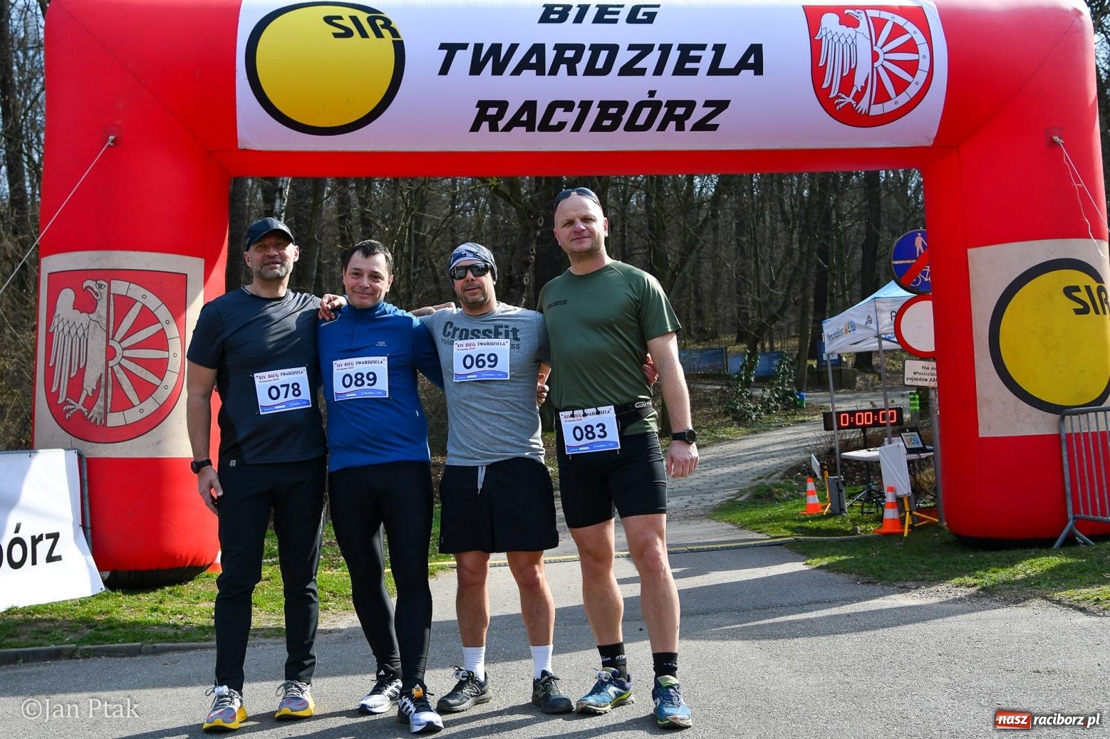 Zdjęcie w galerii na portalu naszraciborz.pl: Mateusz Wolnik zwycięzcą XIV Biegu Twardziela w Raciborzu wiadomości z regionu