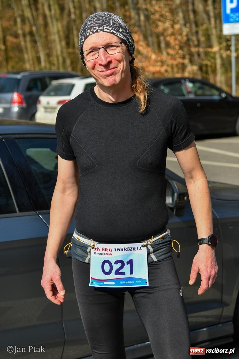 Zdjęcie w galerii na portalu naszraciborz.pl: Mateusz Wolnik zwycięzcą XIV Biegu Twardziela w Raciborzu wiadomości z regionu