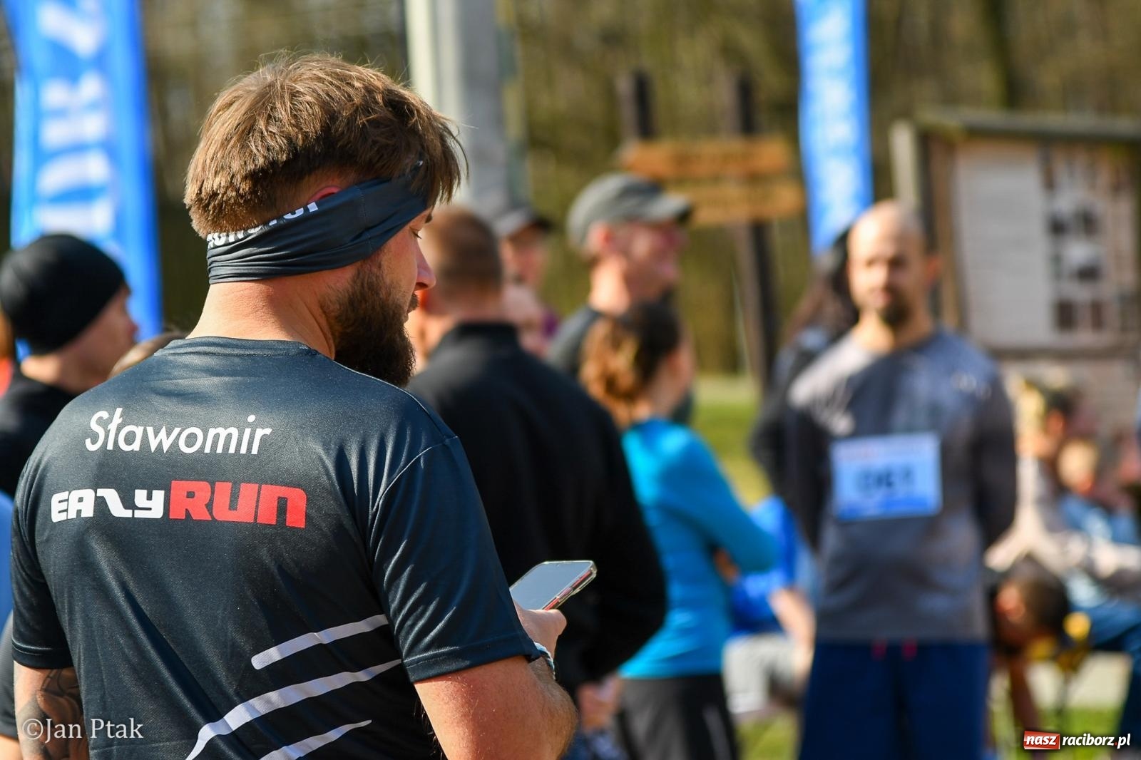Zdjęcie w galerii na portalu naszraciborz.pl: Mateusz Wolnik zwycięzcą XIV Biegu Twardziela w Raciborzu wiadomości z regionu