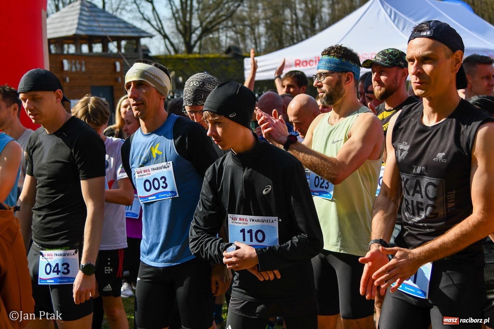 Zdjęcie w galerii na portalu naszraciborz.pl: Mateusz Wolnik zwycięzcą XIV Biegu Twardziela w Raciborzu wiadomości z regionu