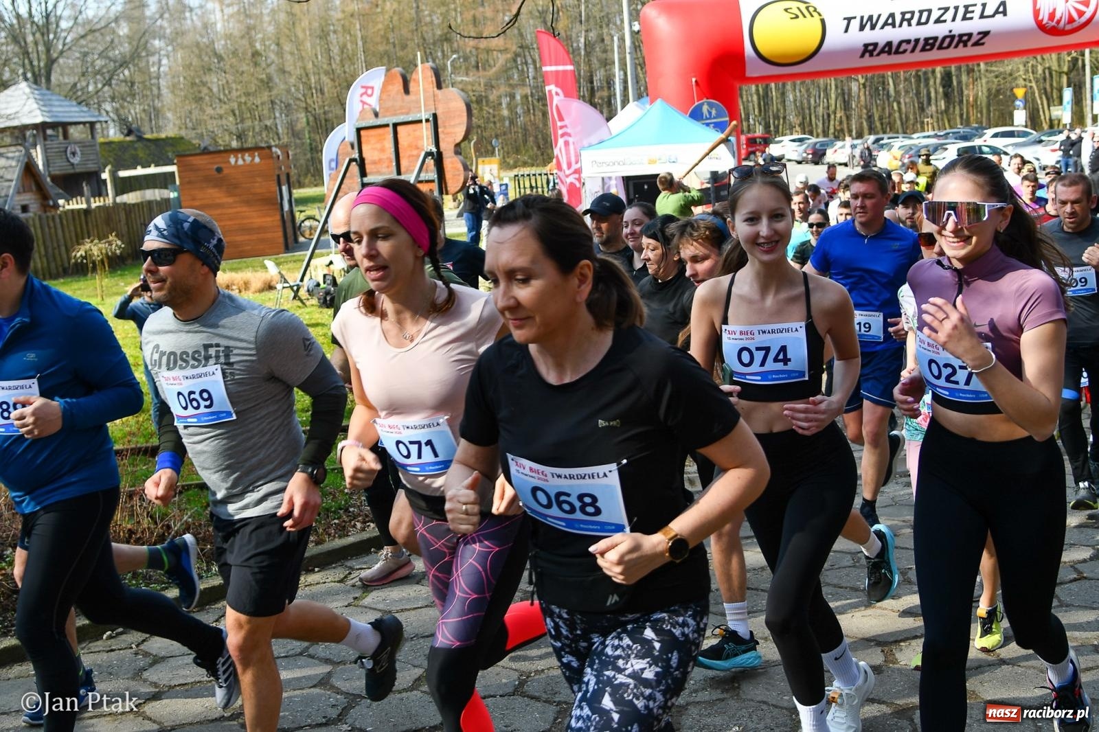 Zdjęcie w galerii na portalu naszraciborz.pl: Mateusz Wolnik zwycięzcą XIV Biegu Twardziela w Raciborzu wiadomości z regionu