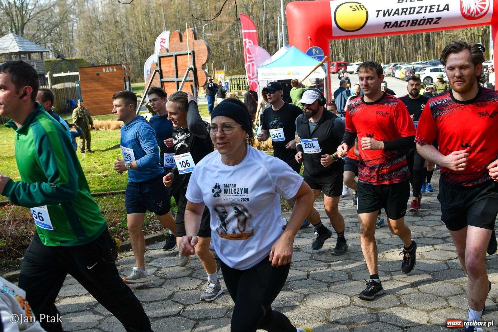 Zdjęcie w galerii na portalu naszraciborz.pl: Mateusz Wolnik zwycięzcą XIV Biegu Twardziela w Raciborzu wiadomości z regionu