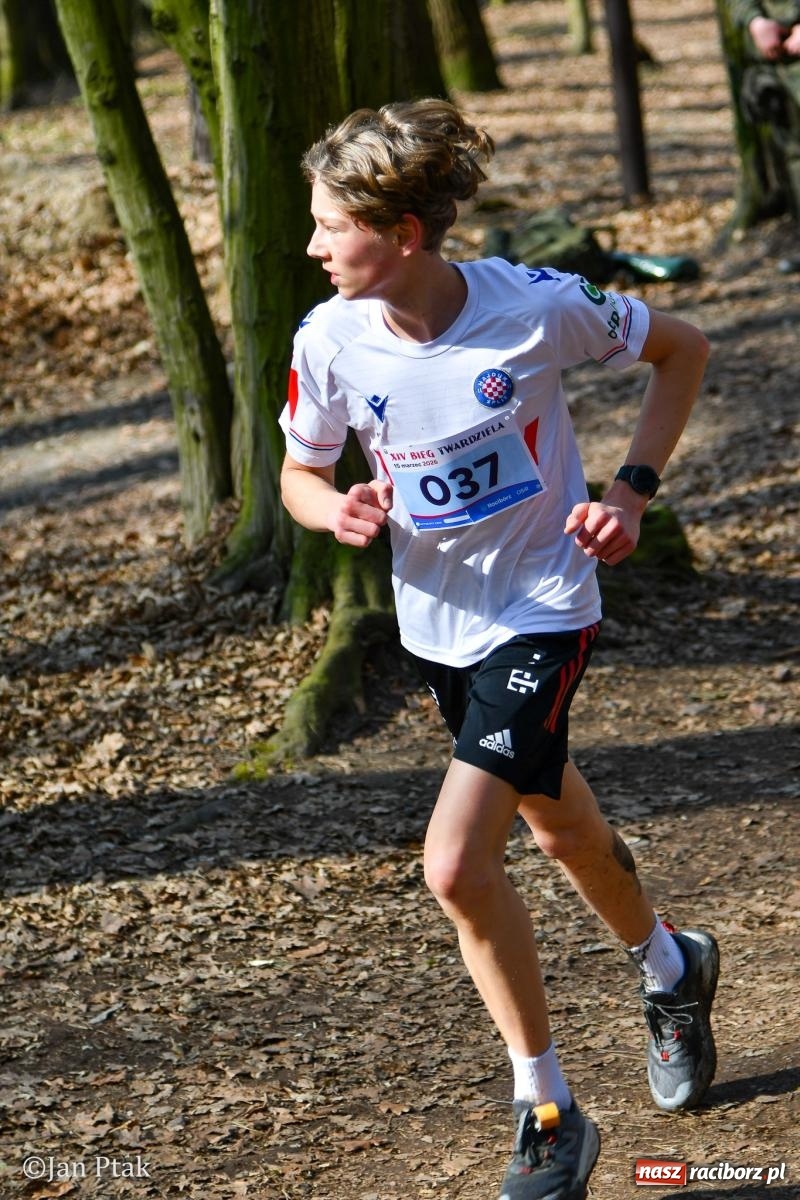 Zdjęcie w galerii na portalu naszraciborz.pl: Mateusz Wolnik zwycięzcą XIV Biegu Twardziela w Raciborzu wiadomości z regionu