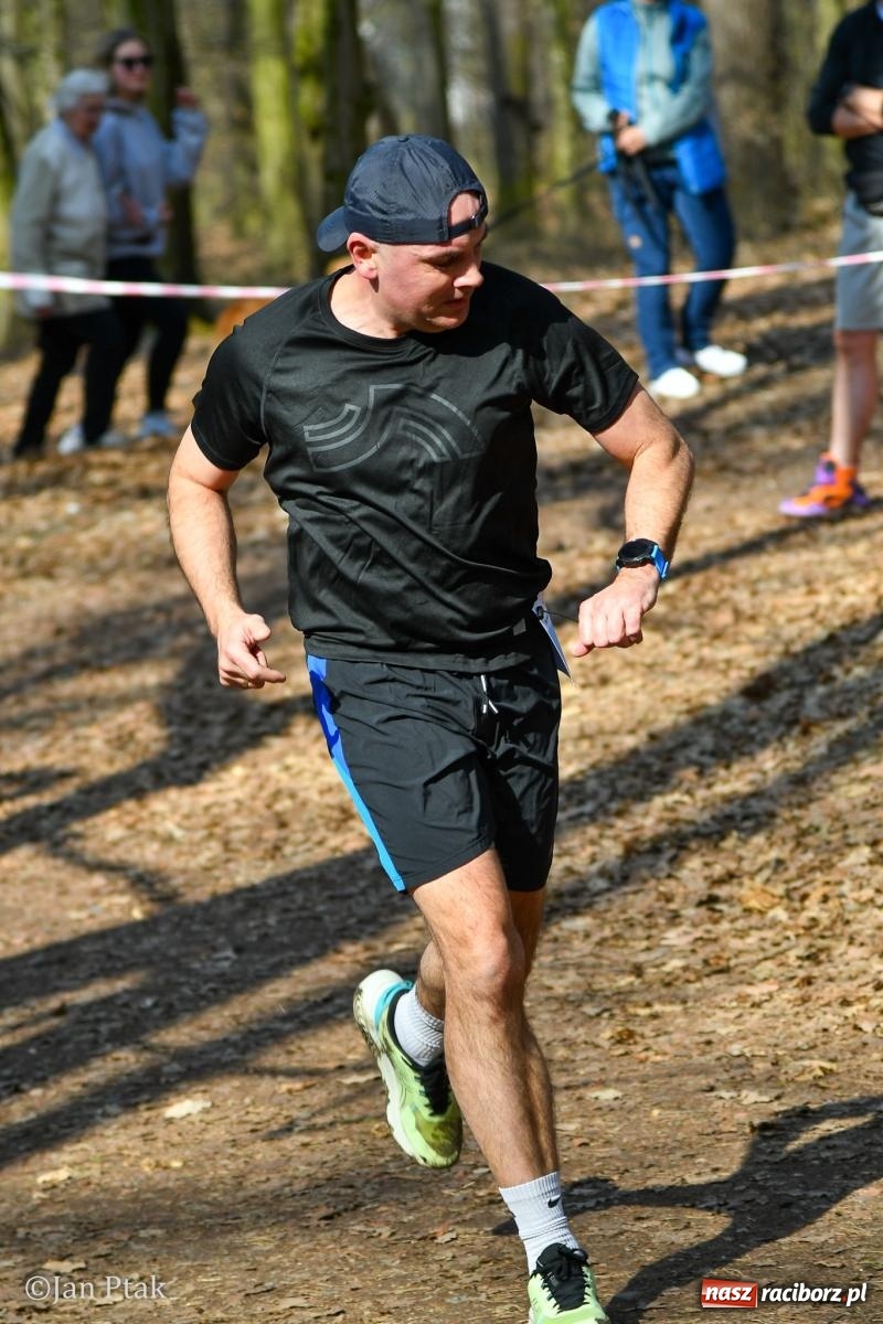 Zdjęcie w galerii na portalu naszraciborz.pl: Mateusz Wolnik zwycięzcą XIV Biegu Twardziela w Raciborzu wiadomości z regionu