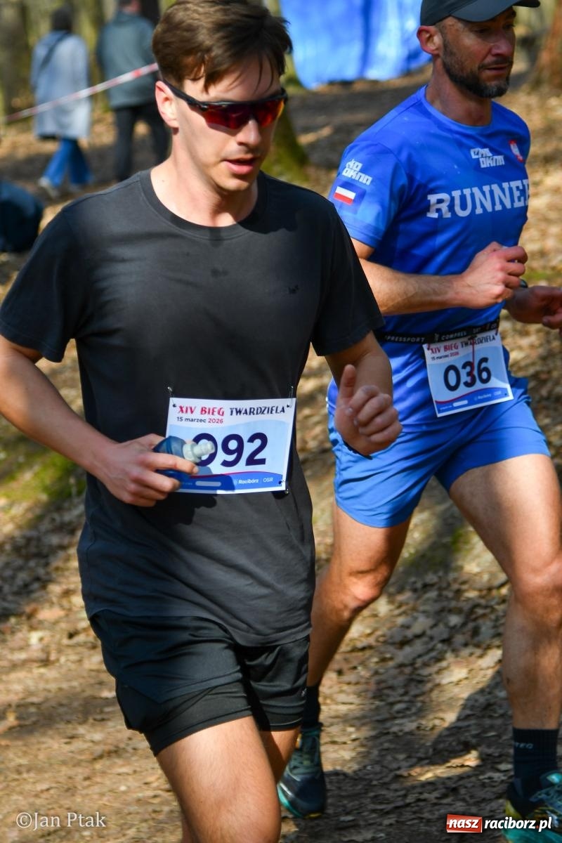 Zdjęcie w galerii na portalu naszraciborz.pl: Mateusz Wolnik zwycięzcą XIV Biegu Twardziela w Raciborzu wiadomości z regionu