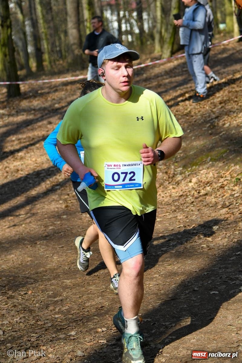 Zdjęcie w galerii na portalu naszraciborz.pl: Mateusz Wolnik zwycięzcą XIV Biegu Twardziela w Raciborzu wiadomości z regionu