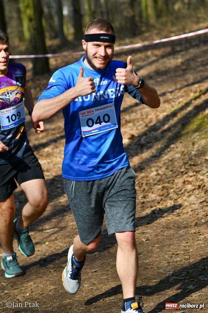 Zdjęcie w galerii na portalu naszraciborz.pl: Mateusz Wolnik zwycięzcą XIV Biegu Twardziela w Raciborzu wiadomości z regionu