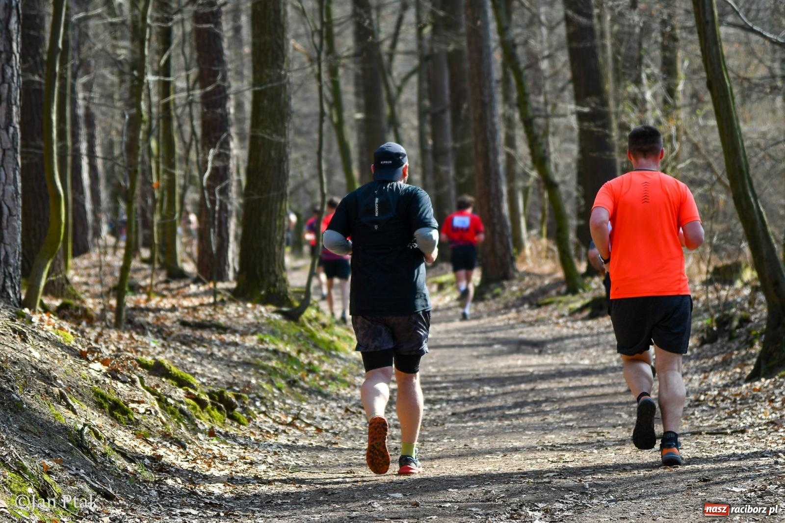 Zdjęcie w galerii na portalu naszraciborz.pl: Mateusz Wolnik zwycięzcą XIV Biegu Twardziela w Raciborzu wiadomości z regionu