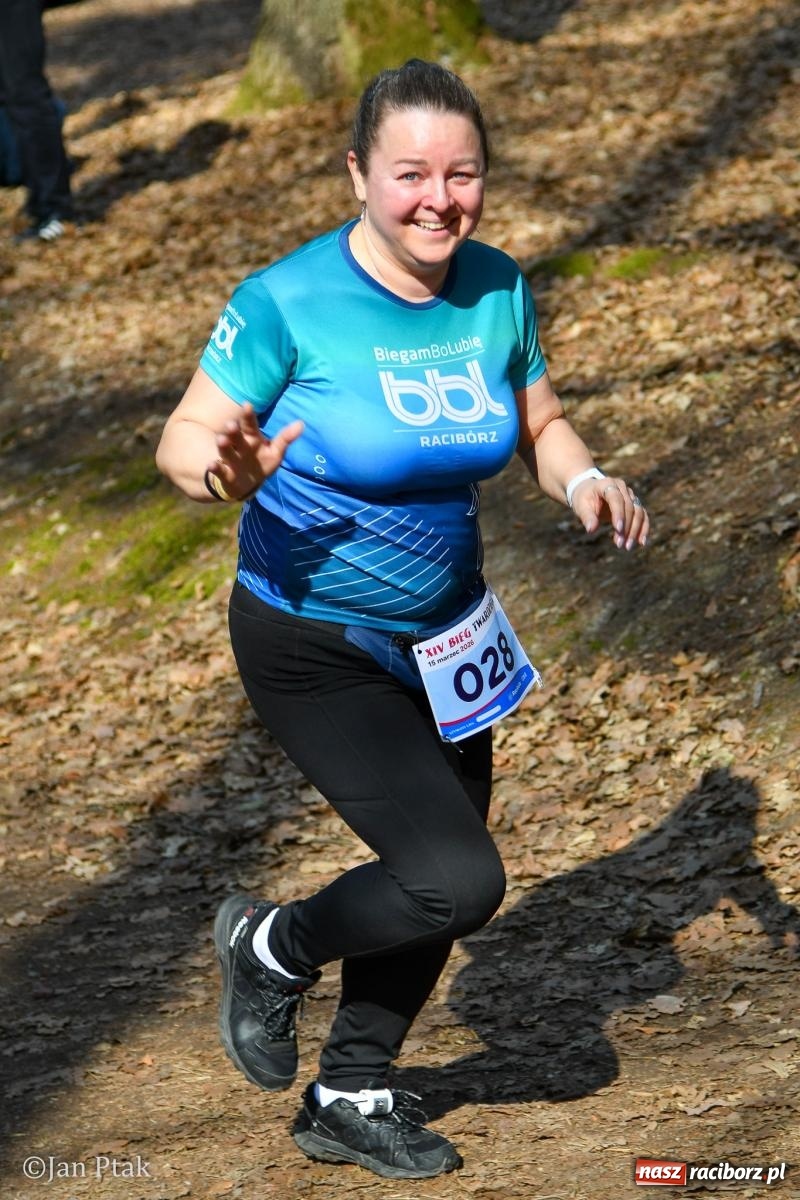 Zdjęcie w galerii na portalu naszraciborz.pl: Mateusz Wolnik zwycięzcą XIV Biegu Twardziela w Raciborzu wiadomości z regionu