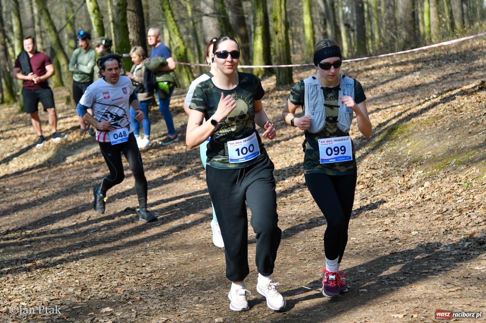 Zdjęcie w galerii na portalu naszraciborz.pl: Mateusz Wolnik zwycięzcą XIV Biegu Twardziela w Raciborzu wiadomości z regionu