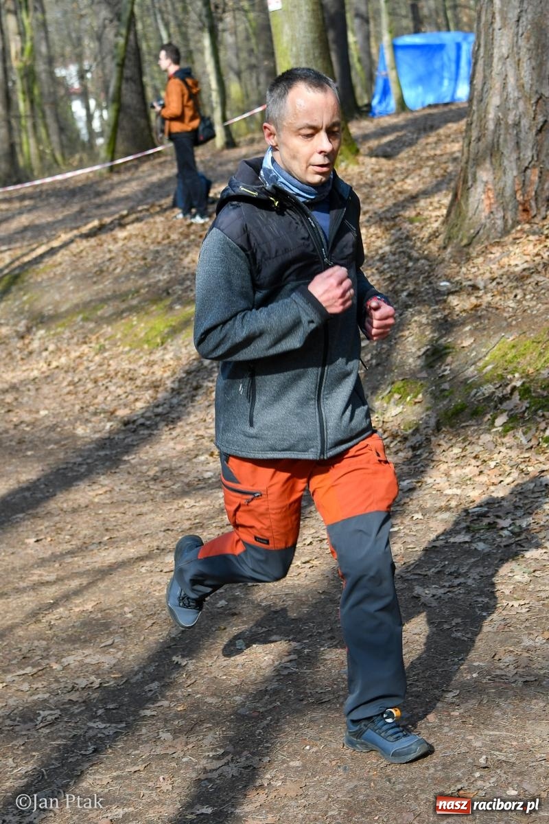 Zdjęcie w galerii na portalu naszraciborz.pl: Mateusz Wolnik zwycięzcą XIV Biegu Twardziela w Raciborzu wiadomości z regionu