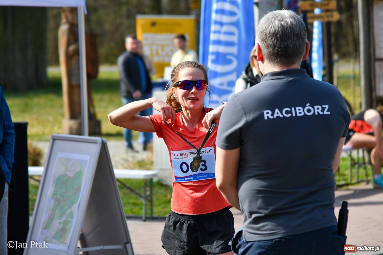 Zdjęcie w galerii na portalu naszraciborz.pl: Mateusz Wolnik zwycięzcą XIV Biegu Twardziela w Raciborzu wiadomości z regionu