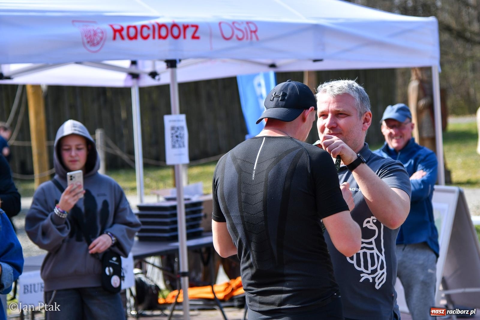 Zdjęcie w galerii na portalu naszraciborz.pl: Mateusz Wolnik zwycięzcą XIV Biegu Twardziela w Raciborzu wiadomości z regionu