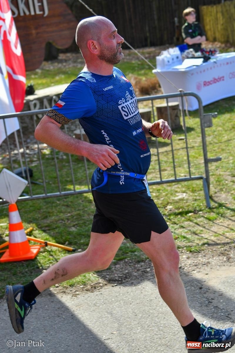 Zdjęcie w galerii na portalu naszraciborz.pl: Mateusz Wolnik zwycięzcą XIV Biegu Twardziela w Raciborzu wiadomości z regionu